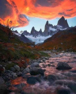 Photo:  Los Glaciares National Park El Chalten, Argentina